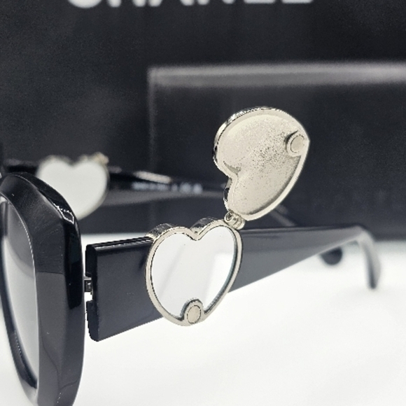 CHANEL Black Sunglasses with Heart Decor - Picture 9 of 15